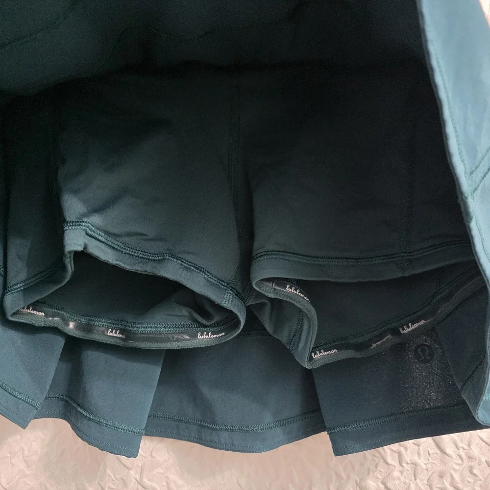 Lululemon Tank Top and Skort Set - Picture 7 of 9